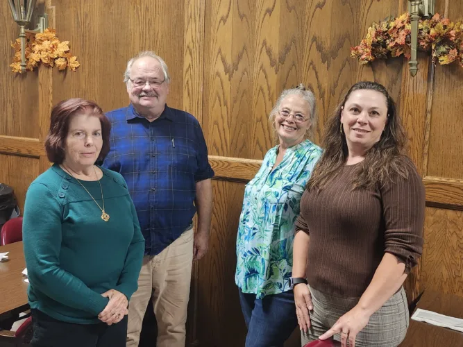 Falconer Kiwanis Club installs officers